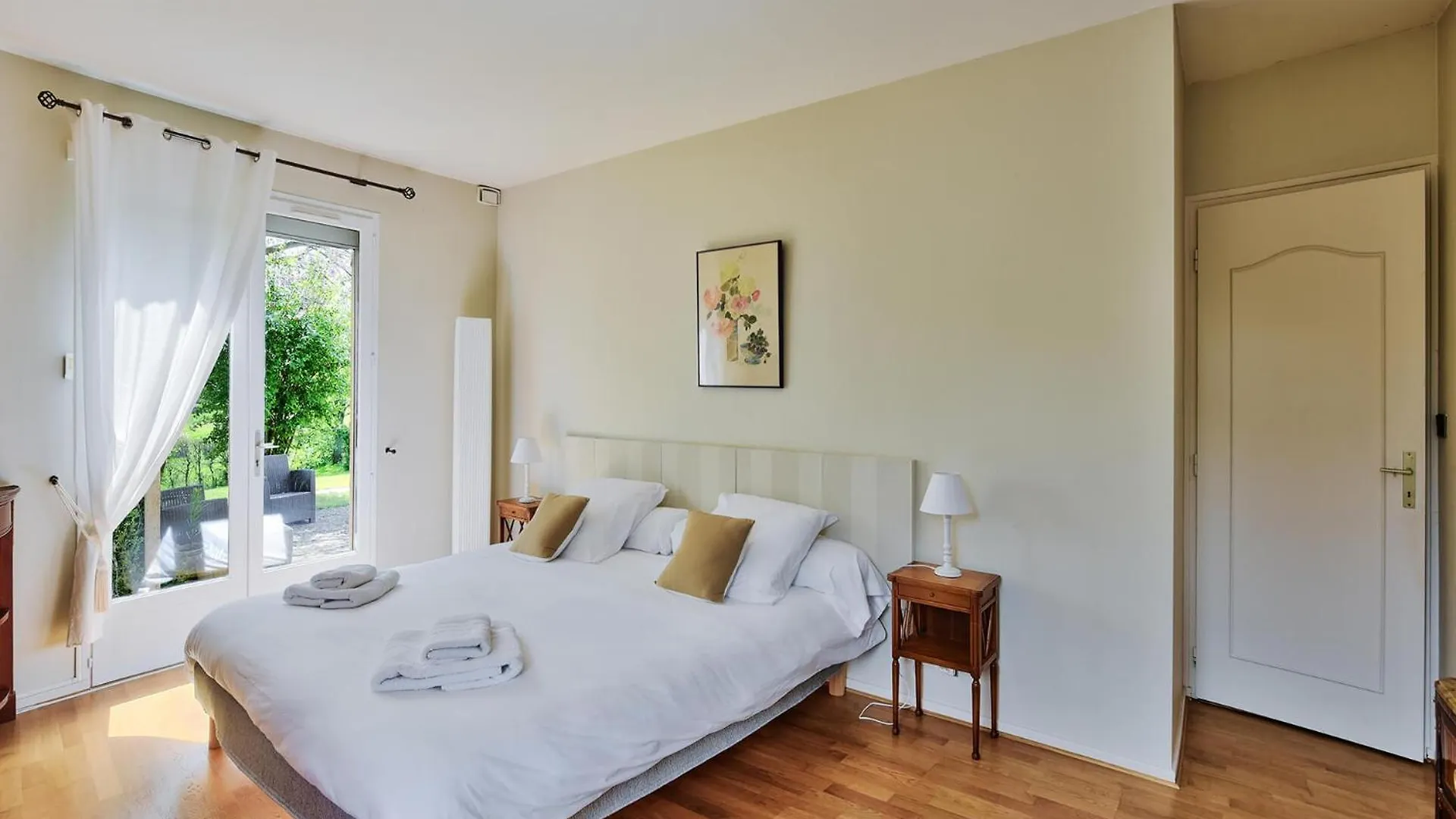 Holiday home Maison Jeanne Dommartin  France